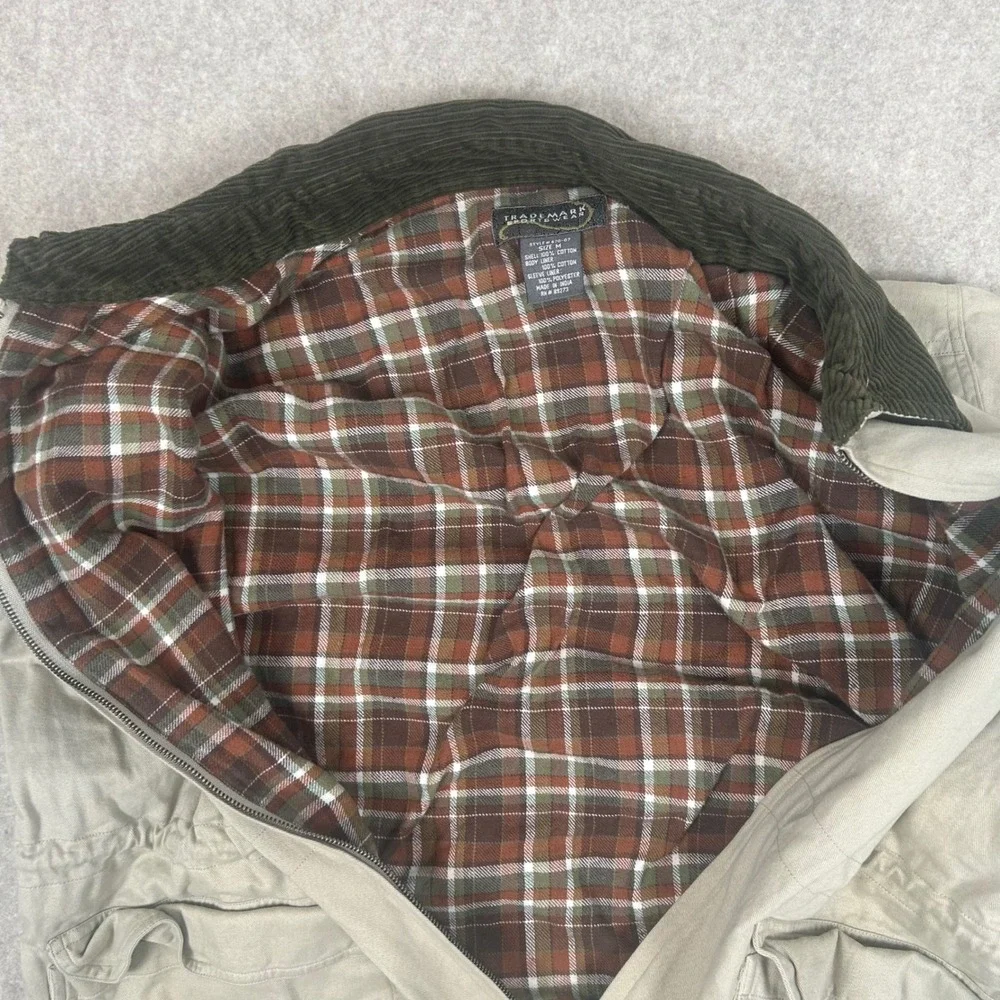 Trademark Sportswear Barn Jacket Mens Size M Tan Plaid Lined Corduroy Collar